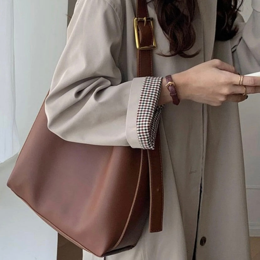 Amélie™ | Chic Leather Handbag